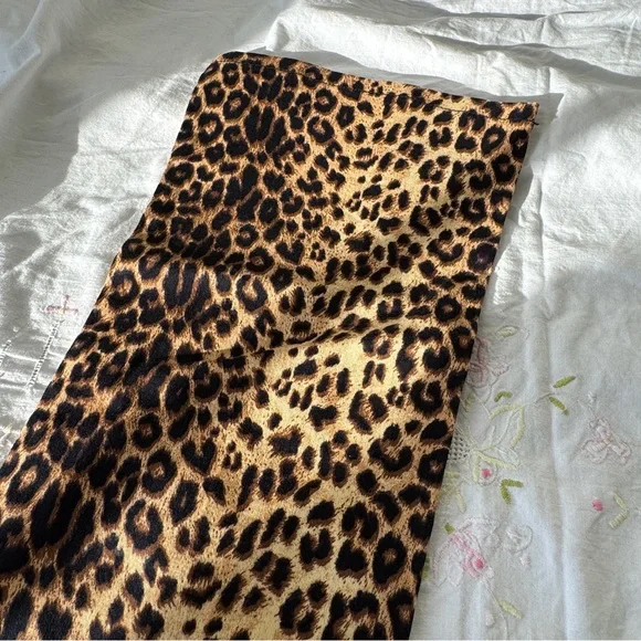 Bubblegum Wild Leopard Print Pants - Picture 7 of 8